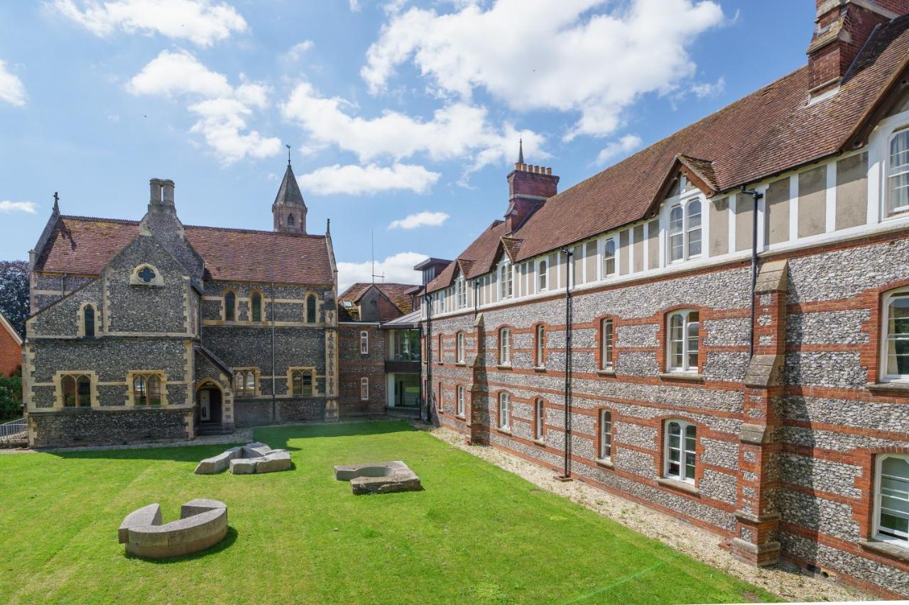 Sarum College ソールズベリー エクステリア 写真